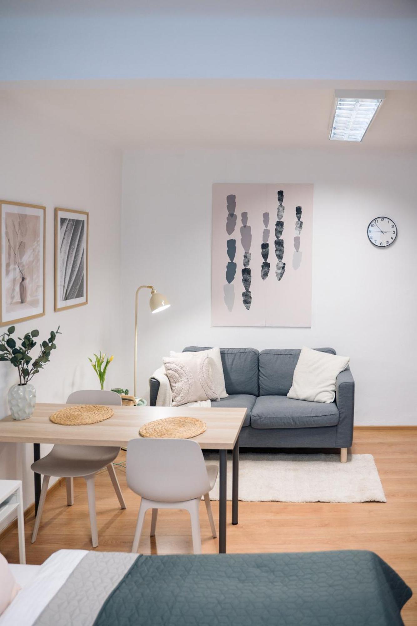 ברנו 7 Nights Apartments Dominikanske N. מראה חיצוני תמונה